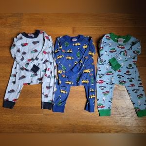 Hanna Andersson Winter Pajamas 90 (3T)
